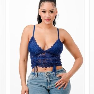 FLORAL LACE TANK TOP/ BRALETTE / CAMISOLE
SOLID
SLEEVELESS
FRONT RUCHED DETAIL